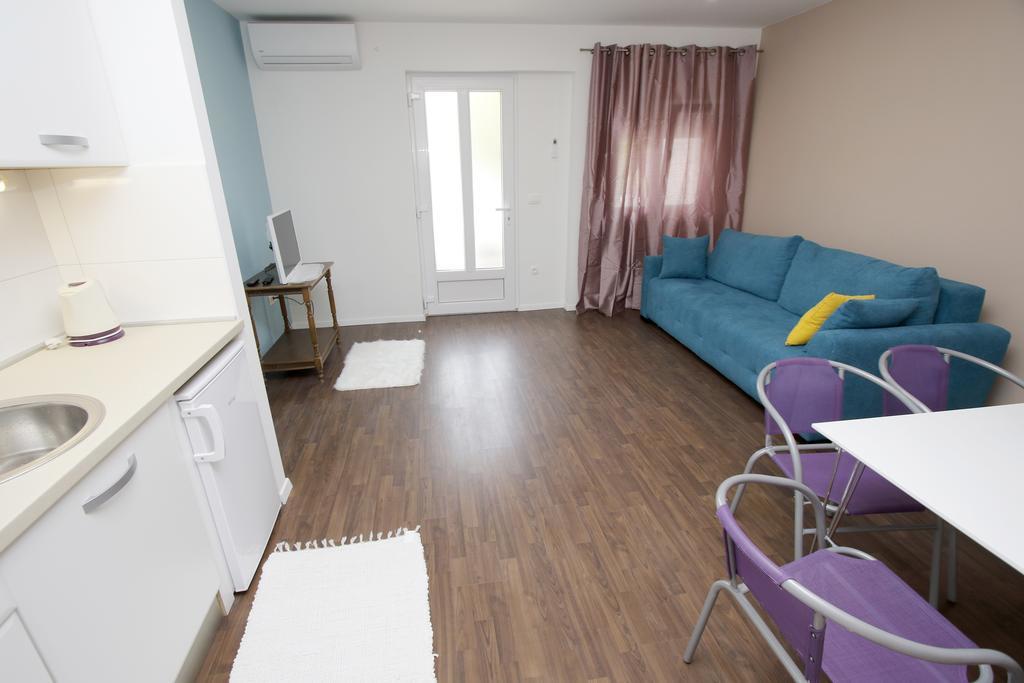 Apartments Luna มาคาร์สกา ภายนอก รูปภาพ